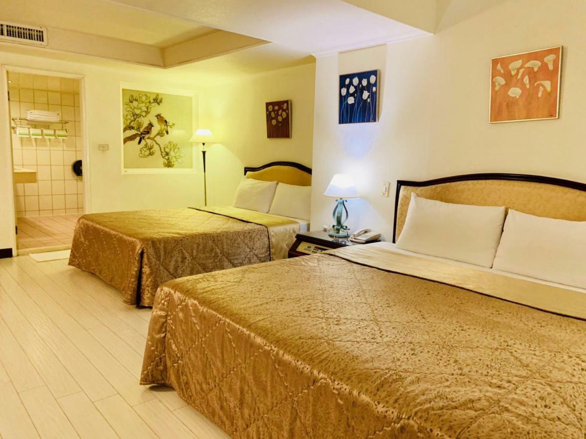 Athens Hotel Тайджун Екстериор снимка